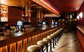Hotel The Renwick  4*